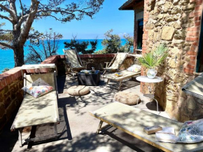 Il Poggetto primo piano con terrazza a picco sul mare Castiglione Della Pescaia